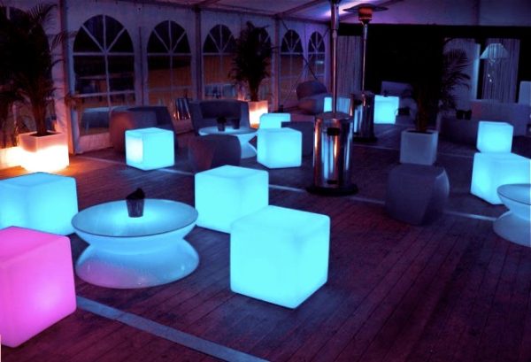 glow cubes at a glow themed event with glow coffee table