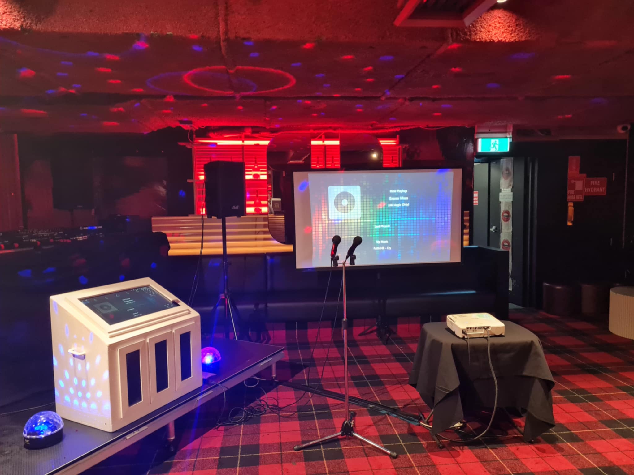 Jukebox Package Jukebox Hire Sydney - Sydney Party Rentals